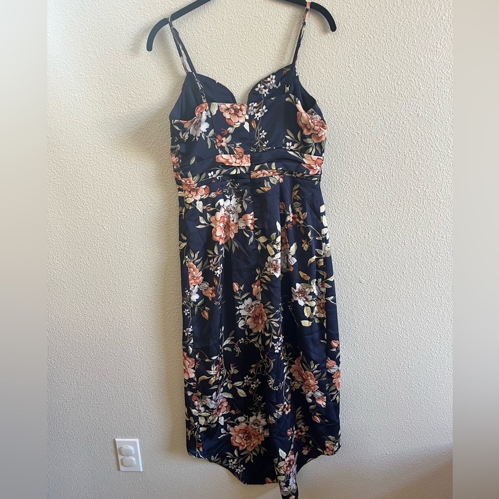 NWOT Lulus My Favorite Day Navy Floral Print Tulip Skirt Midi Dress MD - Picture 8 of 13